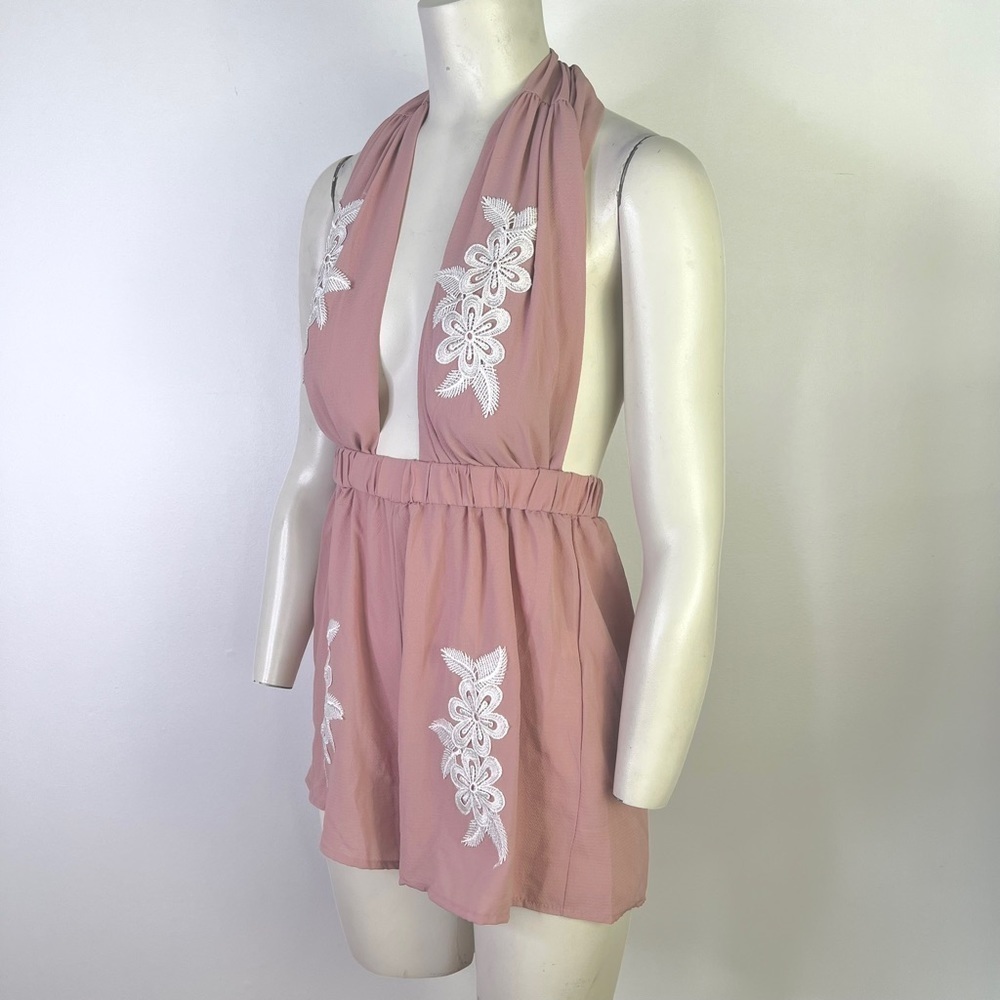 PINK ROMPER PLUNGING NECK PINK  BARBIE BLUSH ROMPERS ELASTIC WAISTBAND MEDIUM - Picture 7 of 11